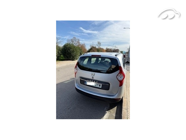 Dacia Lodgy Laureate TCE 115 7Pl 201 Gasolina 4