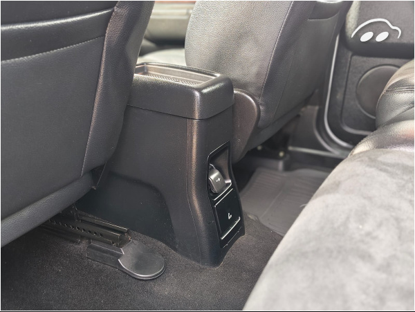 Land Rover Freelander 2.0 10