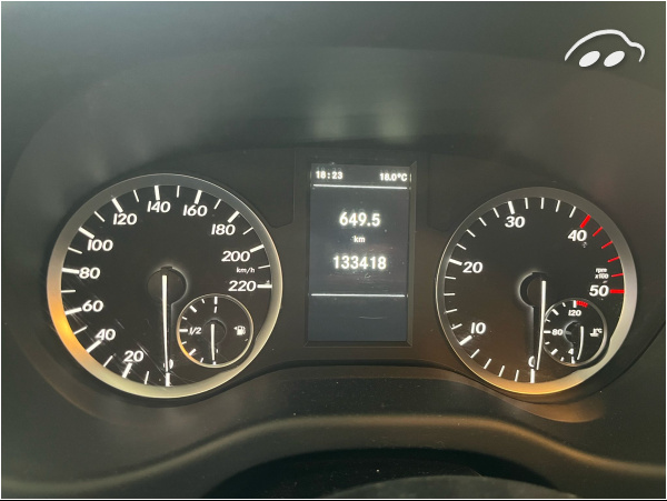 Mercedes-benz Vito  4