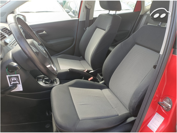 Volkswagen Polo 1.4 MPI Sport  8