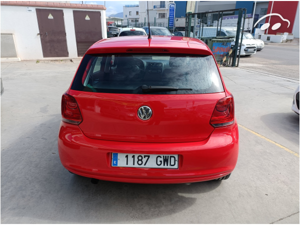Volkswagen Polo 1.4 MPI Sport  5