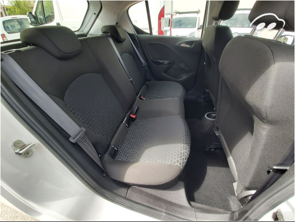 Opel Corsa 1.4  90 CV  Gasolina 10