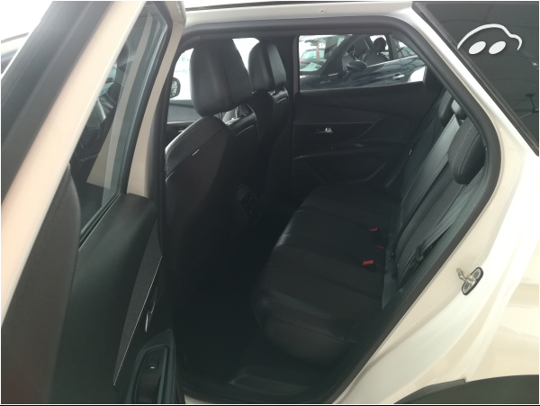 Peugeot 3008 SUV GT Line BlueHDi 130CV 7