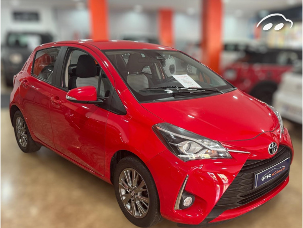 Toyota Yaris 1.0 ADVANCE  1