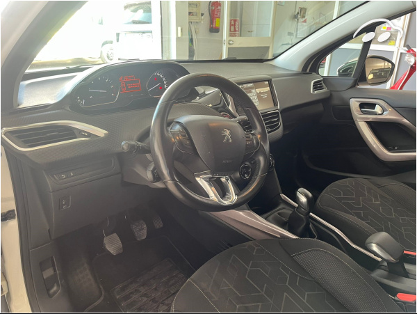 Peugeot 2008 1.6 7