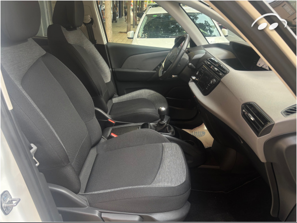Citroen C4 Spacetourer  6