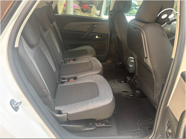 Citroen C4 Spacetourer  12