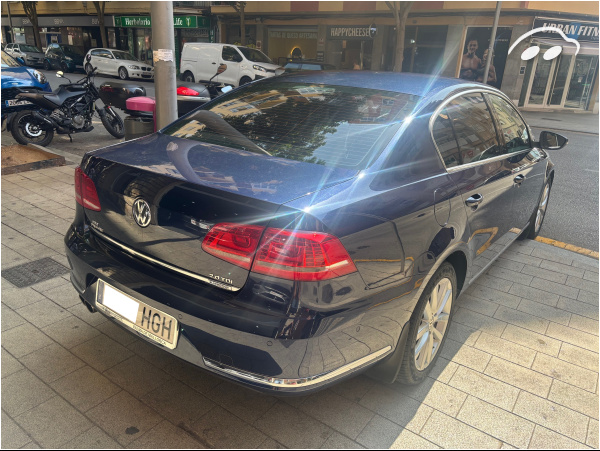Volkswagen Passat  4