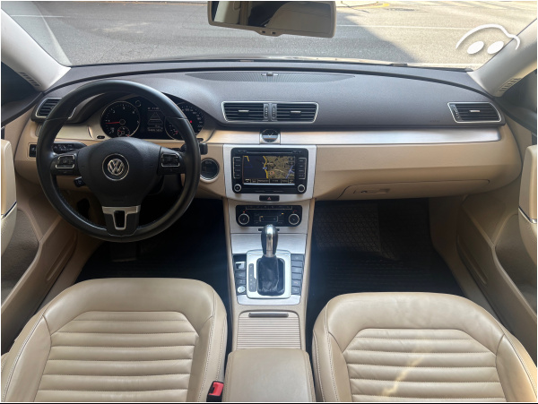 Volkswagen Passat  9