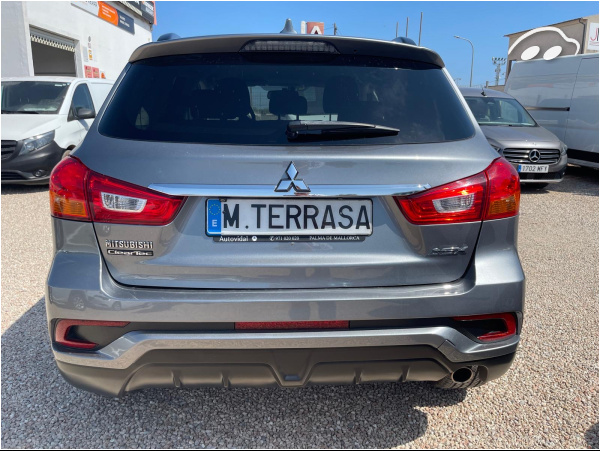 Mitsubishi Asx  10