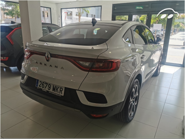 Renault Arkana TECHNO MILD HYBRID 140CV 2