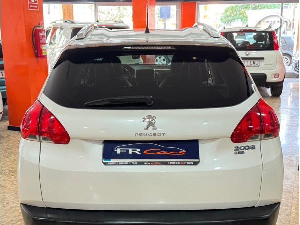 Peugeot 2008 1.6 EHDI ALLURE  6