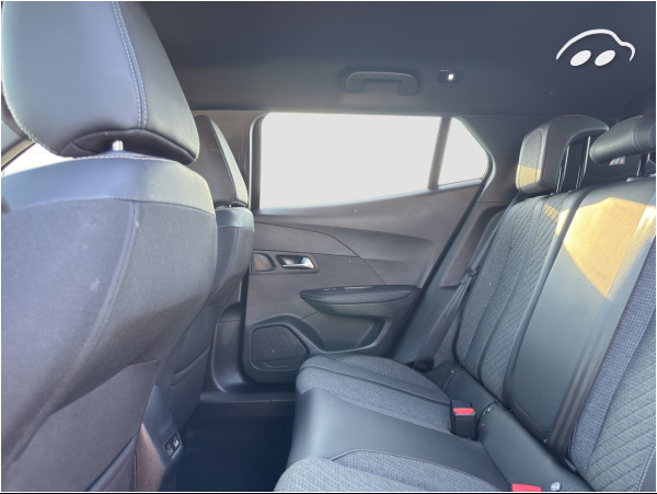 Peugeot 2008 2008 Allure PureTech 130 S&S EAT8 12