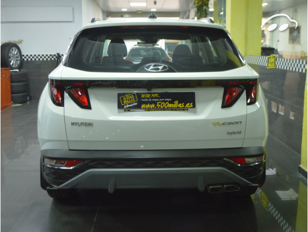 Hyundai Tucson 1.6 T-GDI HYBRID MAXX 3