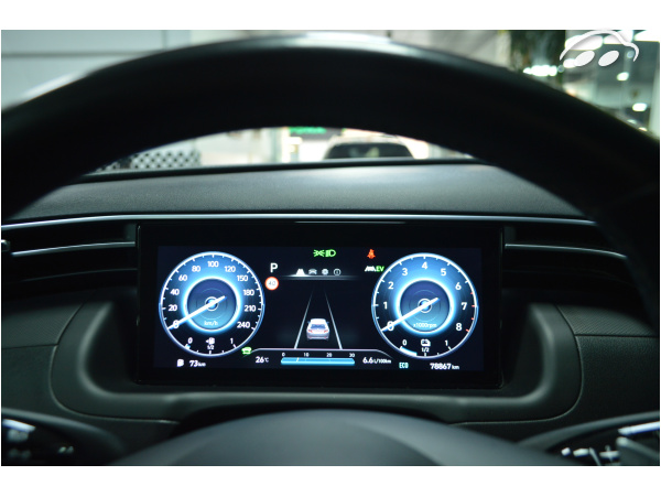 Hyundai Tucson 1.6 T-GDI HYBRID MAXX 8