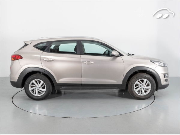 Hyundai Tucson 1.6 132CV 4