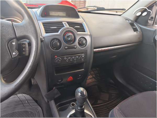 Renault Megane Gran Tour 1.5 dci 11