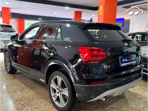 Audi Q2 1.6 SPORT 6