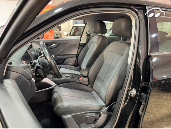 Audi Q2 1.6 SPORT 9