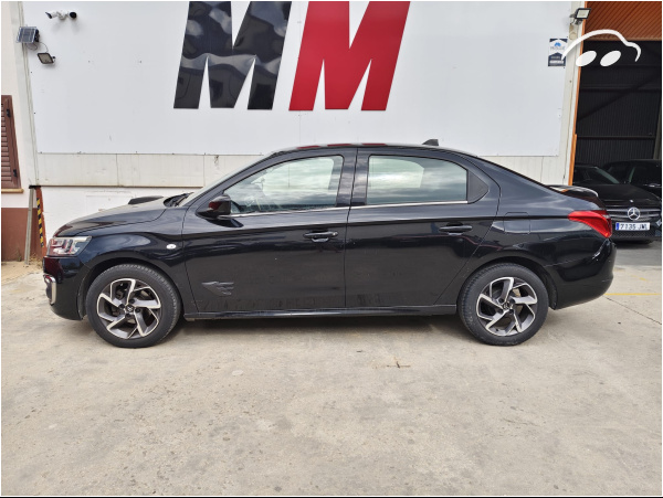 Citroen C-Elysée fase 2 1.2 VTi berlina 12V 3