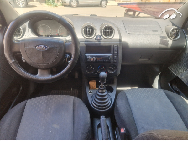 Ford Fiesta Trend 12
