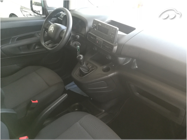 Citroen Berlingo  Furgon TALLA M 4