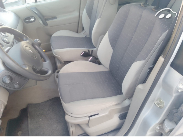 Renault Scénic 1.9 DCI 8