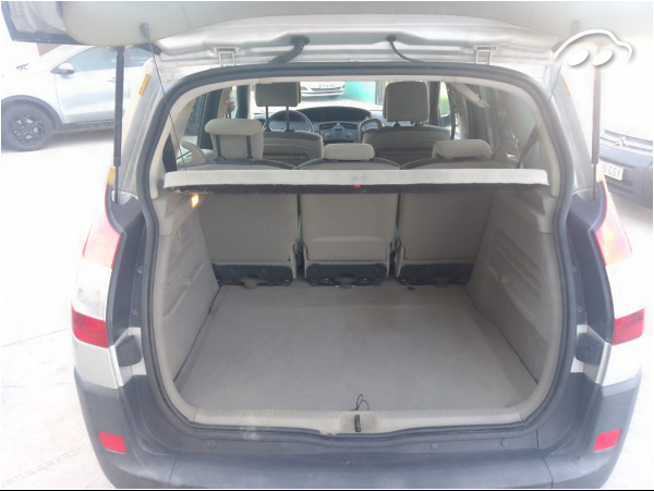Renault Scénic 1.9 DCI 11