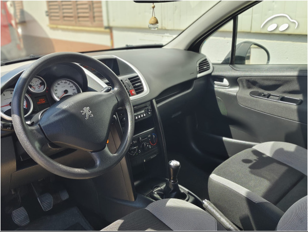 Peugeot 207 1.4 VTi 9