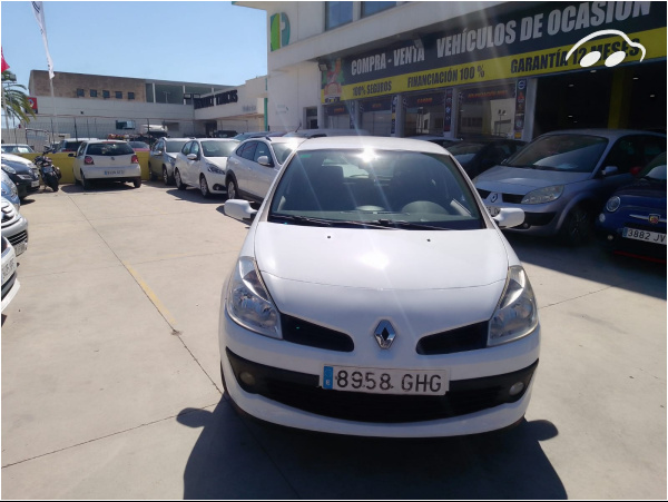 Renault Clio 1.2 2