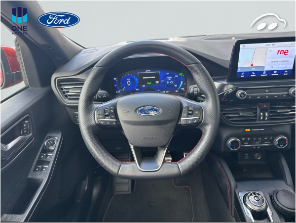 Ford Kuga ST LINE  8