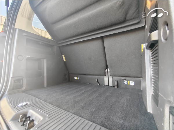 Ford Tourneo courier 1.0 8