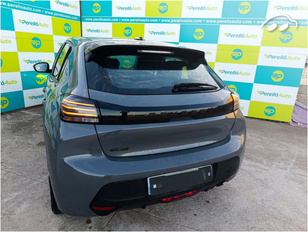 Peugeot 208 ACTIVE 100 CV 8