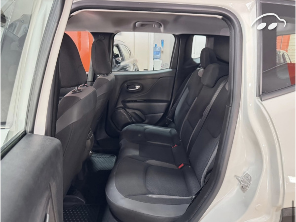 Jeep Renegade 1.0 LIMITED  8