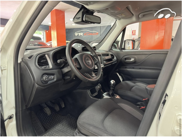 Jeep Renegade 1.0 LIMITED  9