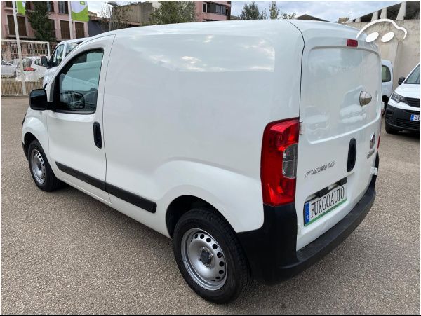 Fiat Fiorino CARGO 1.3 MJET 80CV ESTANTERIAS 3