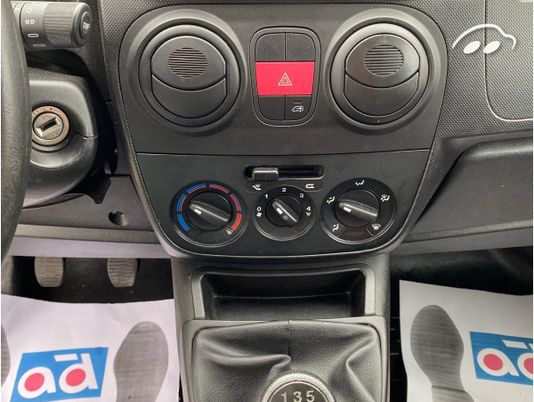 Fiat Fiorino CARGO 1.3 MJET 80CV ESTANTERIAS 12