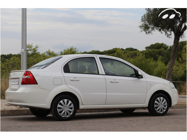 Chevrolet Aveo 1.4 16V 3