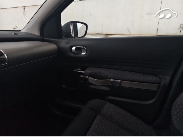 Citroen C4 Cactus 1.2 VTI 10