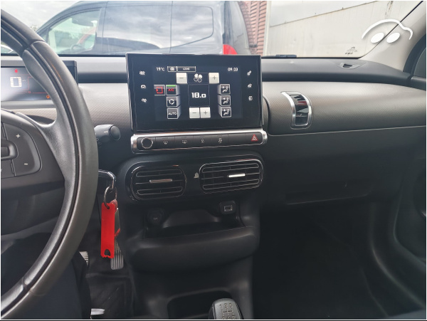 Citroen C4 Cactus 1.2 VTI 11