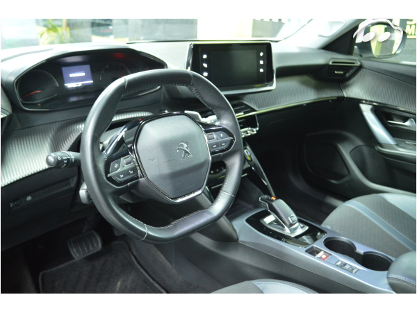 Peugeot 2008 1.2 ALLURE 130 S&S 7