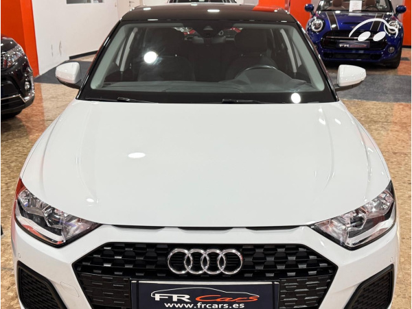 Audi A1 30 TFSI SPORTBACK 2