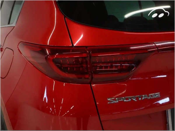 Kia Sportage 1.6 T-GDI LINE DCT 4X2 177CV 11