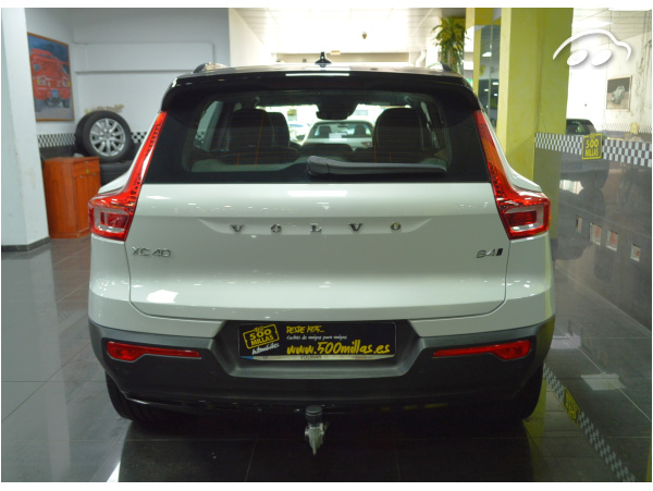 Volvo Xc40 2.0 B4 RDESIGN AWD 3
