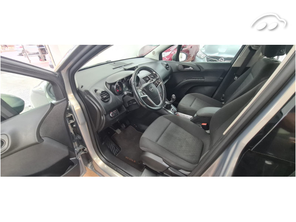 Opel Meriva turismo  2