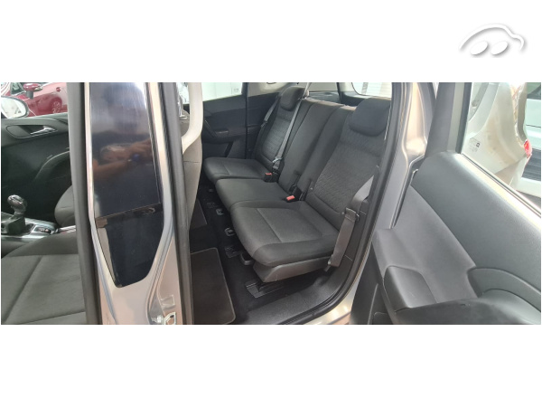 Opel Meriva turismo  1