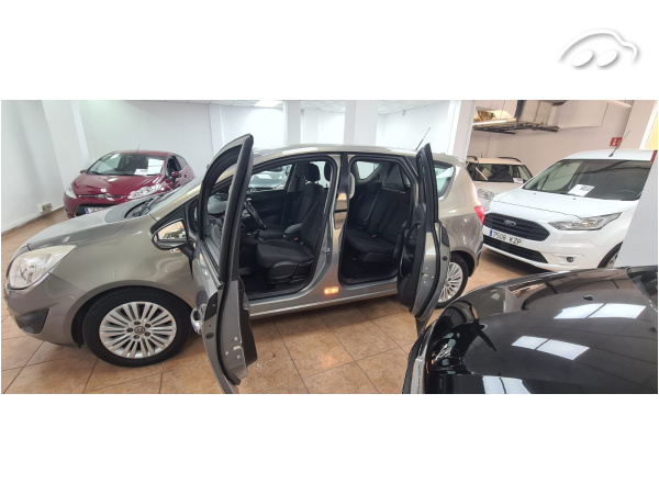 Opel Meriva turismo  3
