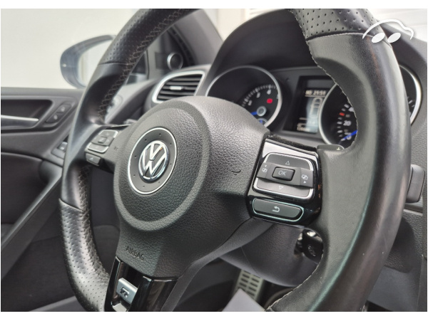 Volkswagen Golf GOLF R 5