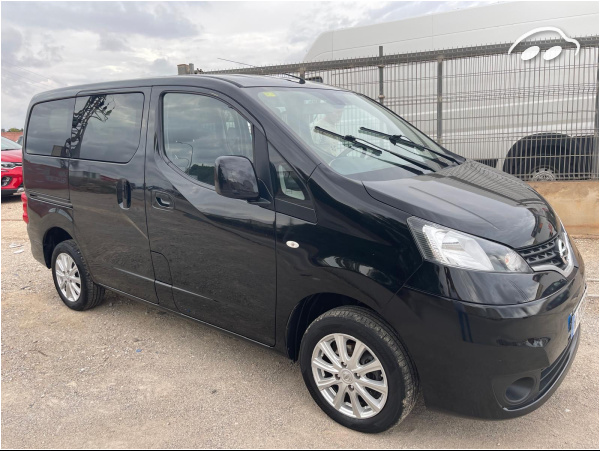 Nissan Nv200  3