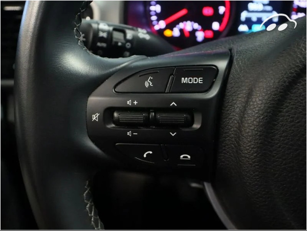 Kia Stonic 1.0 T-GDI MHEV IMT 74KW DRIVE 100CV 5P 12